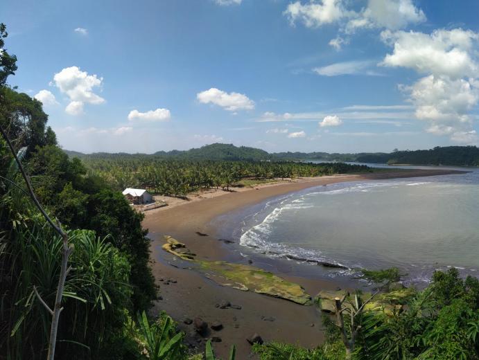 Cerita Dari Makam Eyang Jagaresmi Desa Pamotan Pangandaran