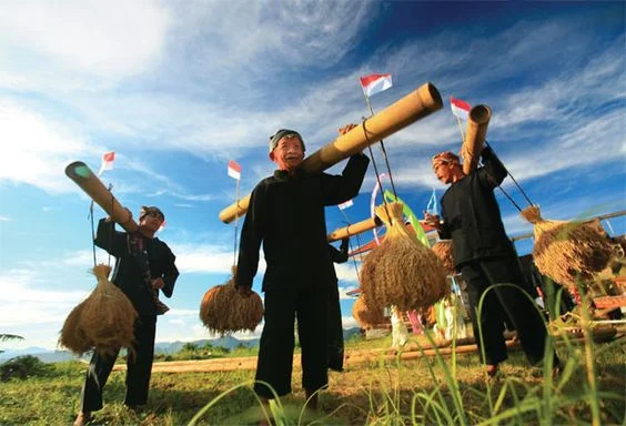 Ragam Budaya Sunda dari Generasi ke Generasi yang Tetap Eksis